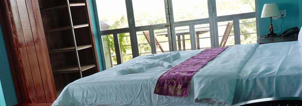 River Dolphin Hotel Кратие Екстериор снимка