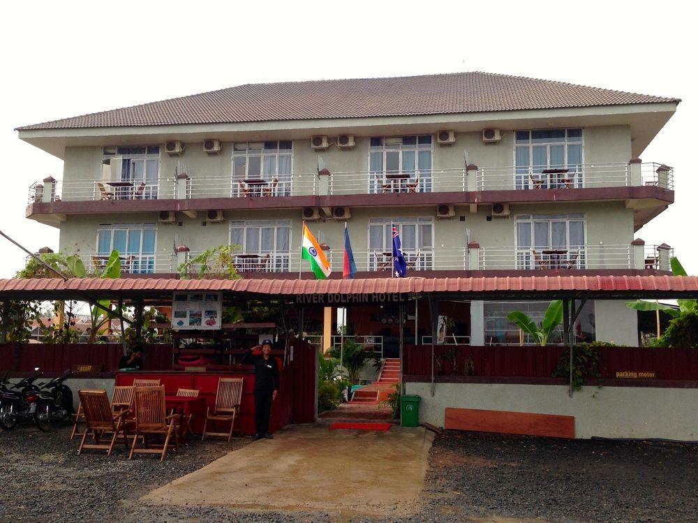 River Dolphin Hotel Кратие Екстериор снимка